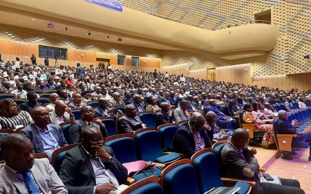 Colloque ESU : les participants édifiés sur le rôle des relations internationales dans le soutien à la paix et à la stabilité en RDC