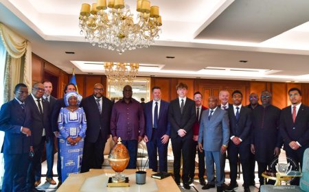 Guerre dans l’Est : Félix Tshisekedi mise sur Donald Trump pour mettre fin au « génocide »