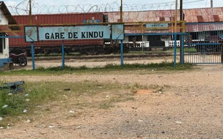 Maniema : couvre-feu décrété à Kindu de 20h30 à 05h00 après des affrontements entre miliciens Wazalendo et forces de sécurité