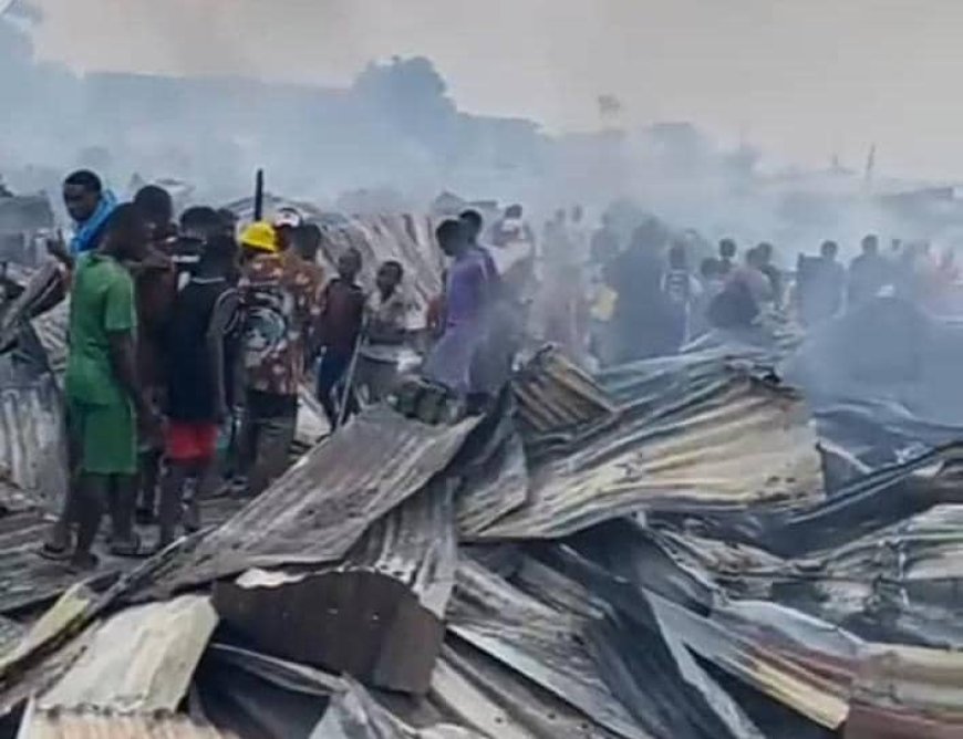Kinshasa : Plus de 150 maisons détruites par un incendie au camp Kabila à Lemba