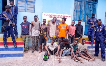 Kinshasa : 11 présumés bandits présentés à la presse, dont un militaire armé