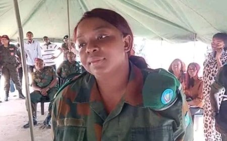 Kinshasa : une adjudant jugée en flagrance pour publication de photos en tenue militaire sur TikTok