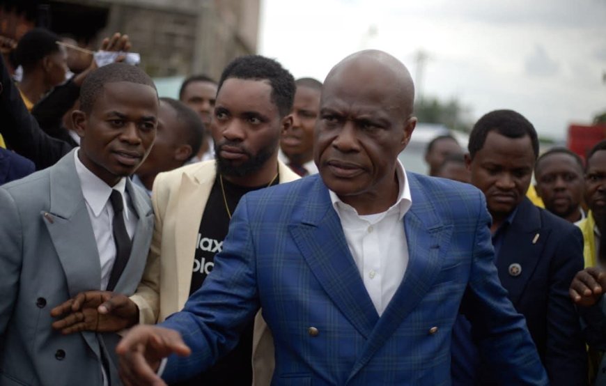 Kinshasa : Martin Fayulu dénonce une « dérive autoritaire » du pouvoir en place après l’interdiction de sa conférence-débat