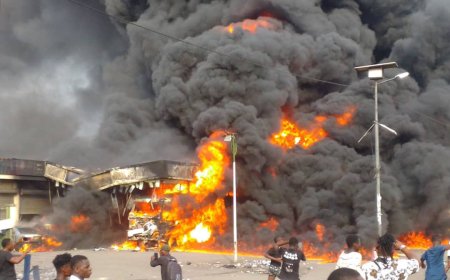 Kinshasa : un incendie ravage une station-service à Masina