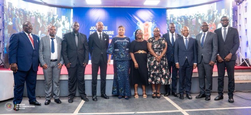 Journée de mémoire de Goma à Uvira : le gouvernement salue le courage de « ceux et celles qui refusent la soumission »