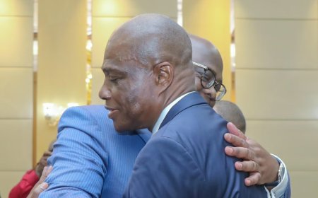Dialogue inclusif : auprès de Félix Tshisekedi, Martin Fayulu insiste sur la médiation de la CENCO-ECC