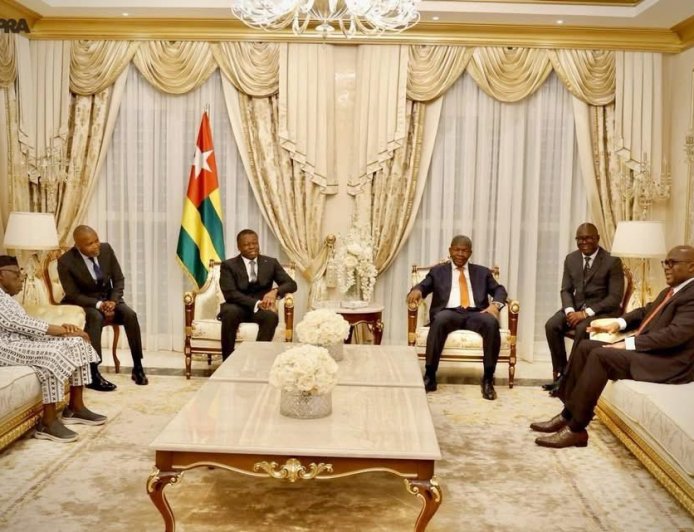 Crise en RDC : l’Angola reçoit le mandat d’entamer des consultations pour préparer un dialogue inter-congolais