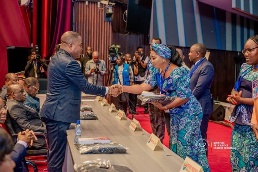 RDC : 2.500 nouveaux magistrats clôturent leur formation