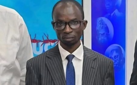 Kinshasa : l’opposant Parole Kamzelo « le maîtrisable » condamné à 2 ans de prison pour « offense au Chef de l’État »