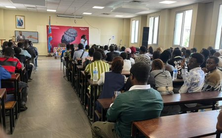 Lancement de Tala Arts : Bibiche Mbete sensibilise les jeunes à la conscience en santé sexuelle et reproductive