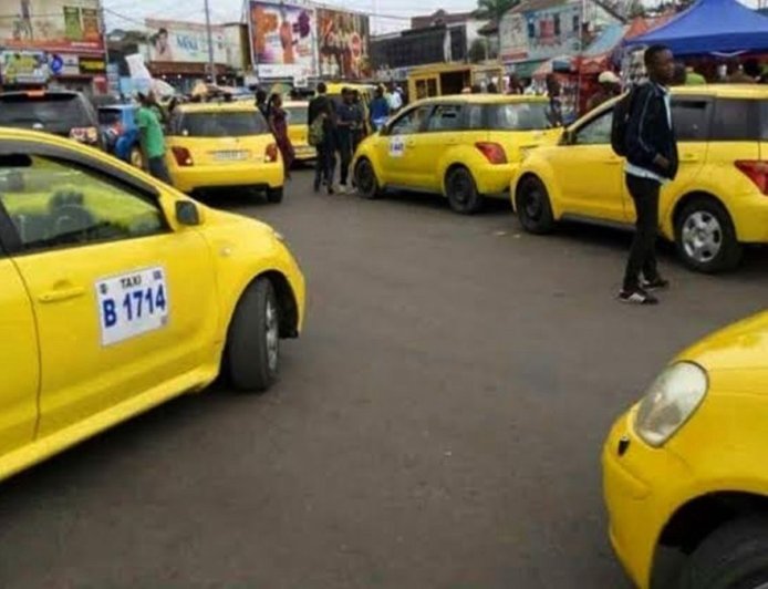 Kidnapping à Kinshasa : Daniel Bumba impose la carte professionnelle des chauffeurs et la géolocalisation des véhicules VTC dès le 23 mars