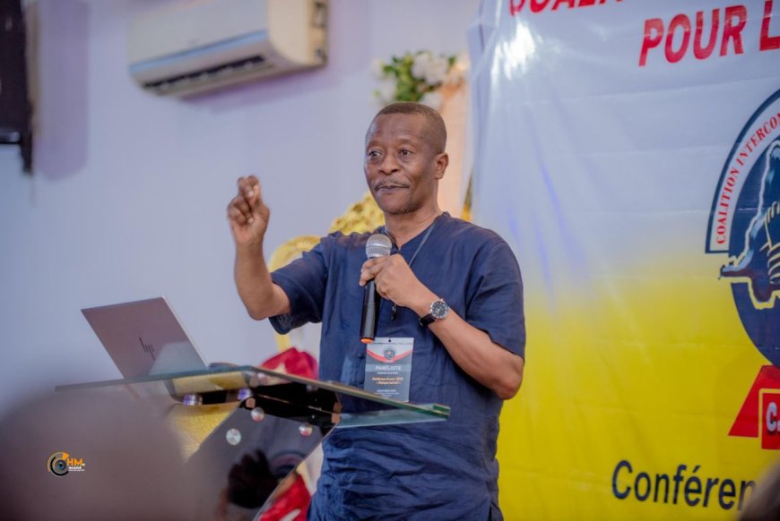 Débats sur le changement de la Constitution : « utilisez des arguments qui montrent au moins que vous avez été à l’école », Jean-Claude Katende à l’UDPS