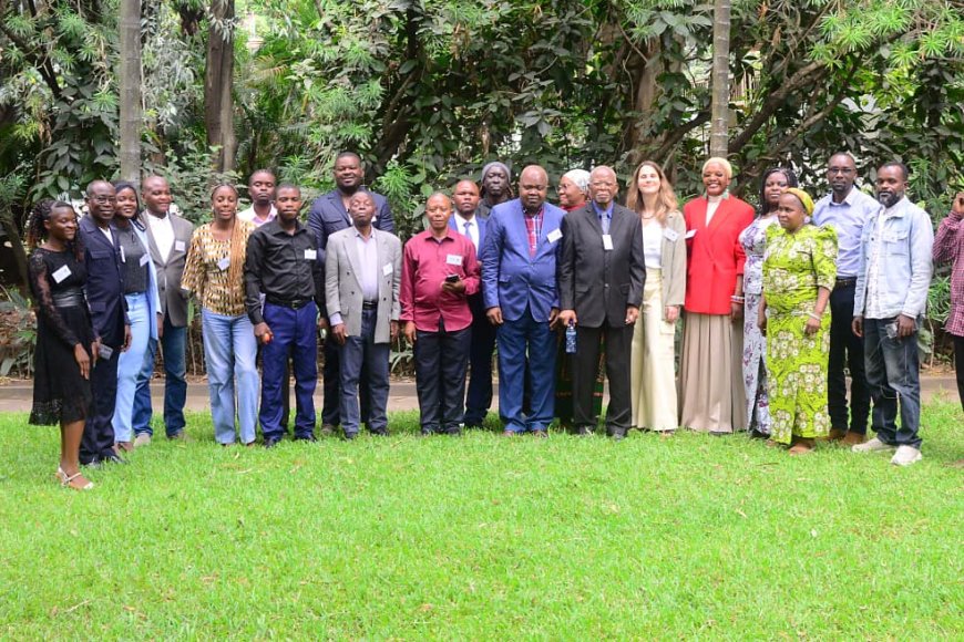 Kinshasa : 10 étudiants formés sur la documentation des inondations par la mémoire orale
