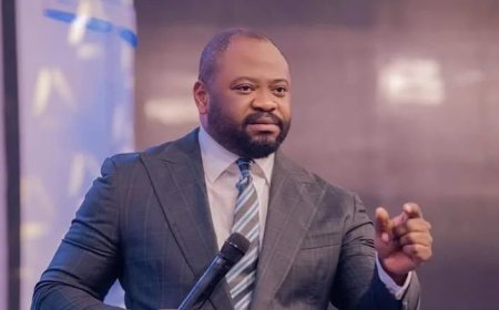 Changement de la Constitution : Moïse Mbiye tacle les pasteurs membres du « camp des lépreux »