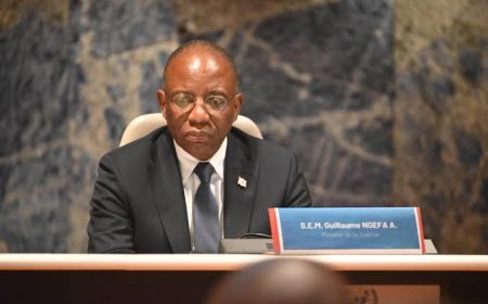 RDC : Guillaume Ngefa ordonne des poursuites judiciaires contre les auteurs de propos « injurieux » à l’encontre du chef de l’État sur les réseaux sociaux