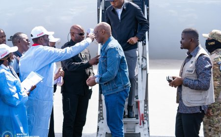 Ebola : Patrick Muyaya et Roger Kamba à Bunia (Ituri) pour faire le suivi de l’expansion de la riposte