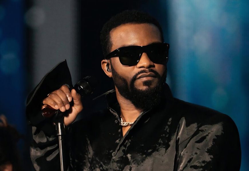 Musique : Fally Ipupa dompte doublement le Stade de France
