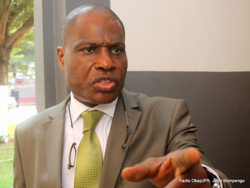Fayulu aux pasteurs favorables au changement de Constitution : « Vous ne pouvez pas servir à la fois Dieu et Mammon »