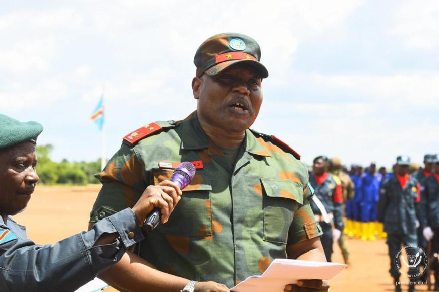 Félix Tshisekedi confie l’assainissement de la ville de Kinshasa au Service national