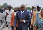 Assemblée nationale : Willy Bakonga dépose une pétition de 100.000 signatures en faveur du changement de la Constitution