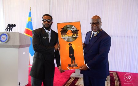 Félix Tshisekedi décore l’artiste Fally Ipupa pour son rayonnement à l’échelle internationale