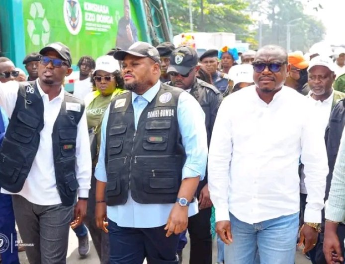 Kinshasa : Daniel Bumba mobilise les kinois pour une ville plus propre