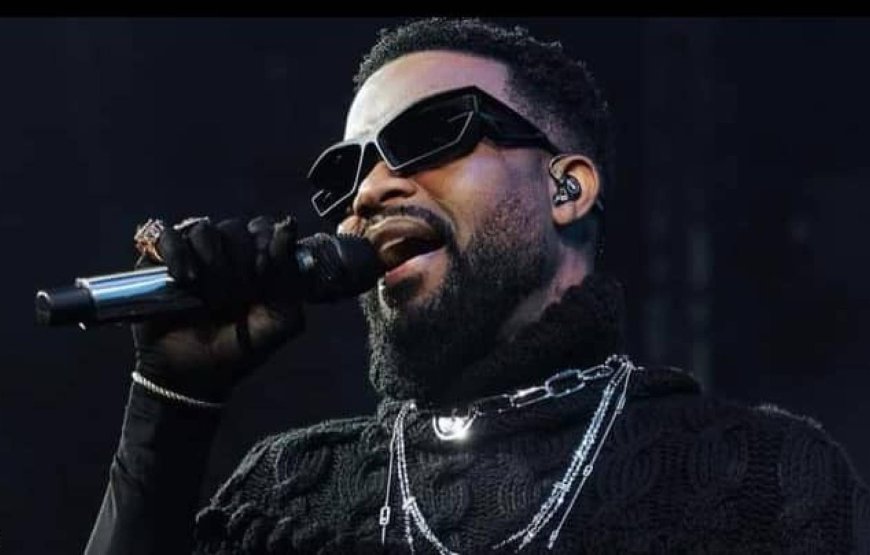 RDC : Fally Ipupa élevé au grade de Chevalier de l'Ordre national du Léopard pour ses « services éminemment rendus à la Nation »