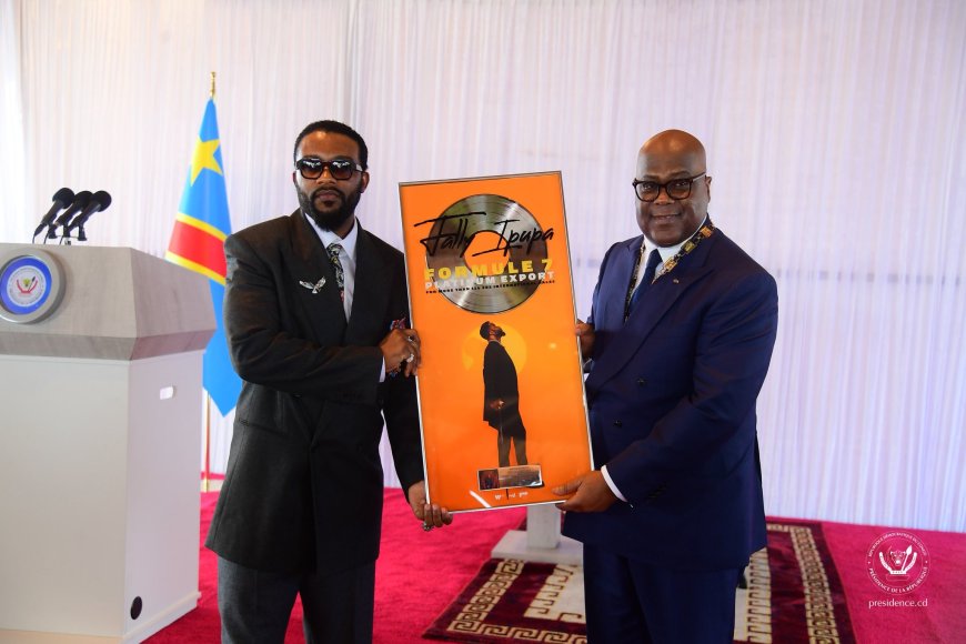Félix Tshisekedi décore l’artiste Fally Ipupa pour son rayonnement à l’échelle internationale