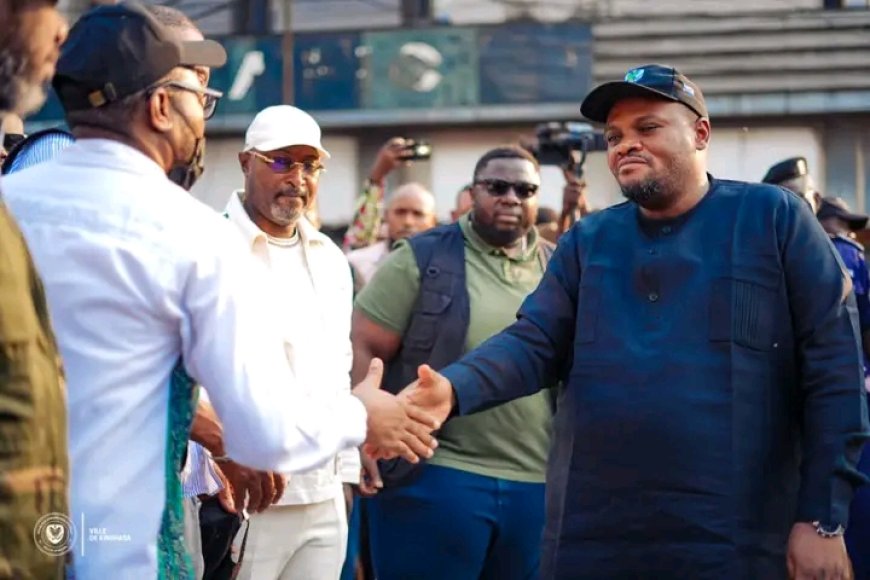Kinshasa : Après la colère de Tshisekedi, Daniel Bumba inspecte les travaux de Zando et poursuit l'opération de dégagement des marchés pirates.