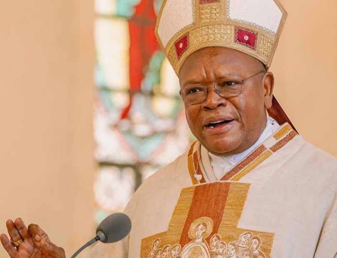 RDC : le Cardinal Ambongo dit ne voir « ni la nécessité, ni l’urgence, ni l’opportunité » du changement de la Constitution