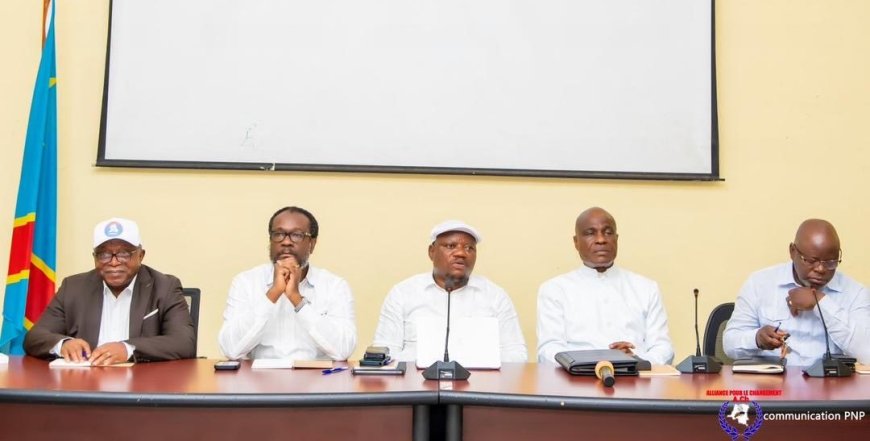 RDC : la Coalition Article 64 conditionne sa participation au dialogue par le renoncement du président Tshisekedi au projet de changement de la Constitution