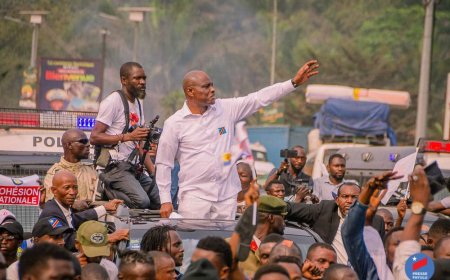 Fayulu à Tshisekedi : « qu’il le veuille ou non, il va partir en 2028 »