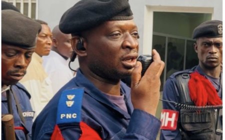 Kinshasa : le commissaire Israël Sanga, l’inflexible régulateur de la circulation, jugé pour « dissipation de munitions et violation des consignes »