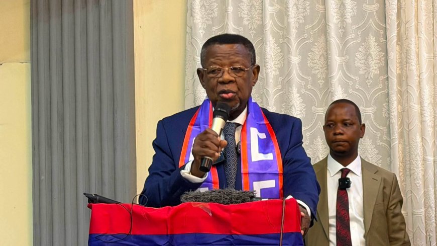 RDC : Lambert Mende s’oppose à la participation au dialogue national des « complices de l’agresseur »