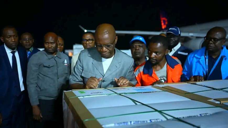 Kinshasa réceptionne les premières doses de vaccin contre Ebola