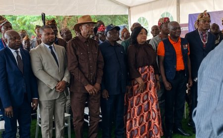 Kasaï-Central : autour de Denise Nyakeru, les chefs coutumiers s’engagent à abolir des sanctions contre les femmes adultères et les mariages précoces