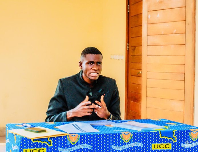 Défense de mémoire à l’UCC : Serge Zanga plaide pour une appropriation participative de l’assainissement à Kinshasa