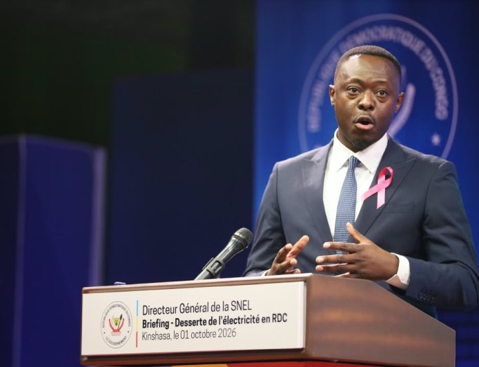 Kinshasa : la SNEL annonce une amélioration de 20 % de la desserte grâce à un bateau-centrale de 134 MW