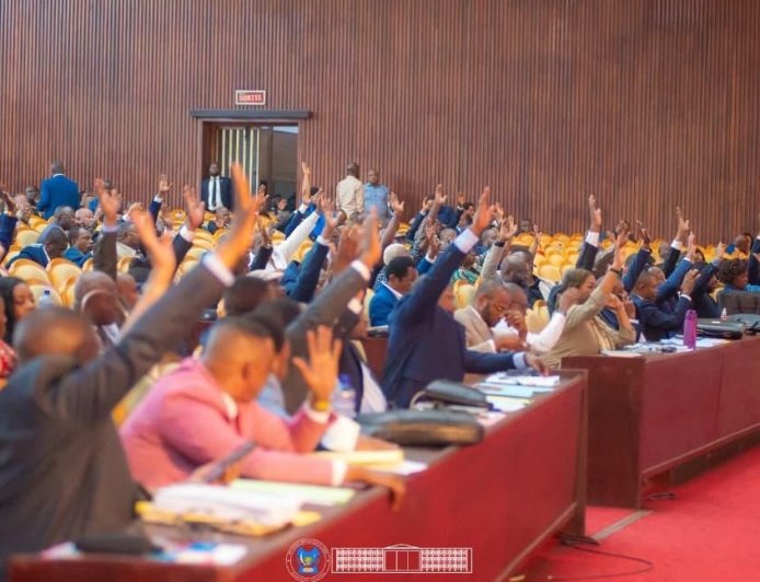 RDC : l’Assemblée nationale adopte à nouveau la loi sur le référendum après les réserves de la Cour constitutionnelle