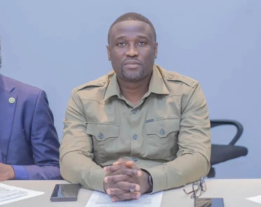 RDC : Seth Kikuni suspendu de son propre parti politique pour son soutien à Joseph Kabila