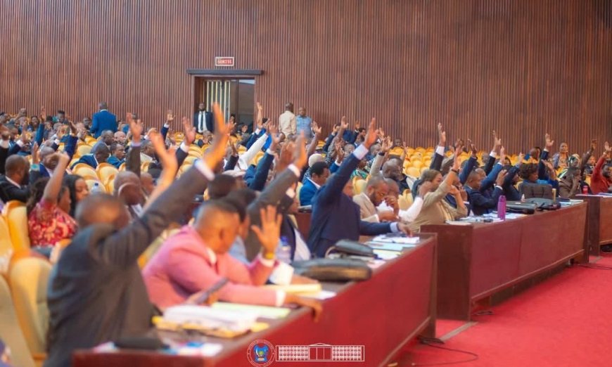 RDC : l’Assemblée nationale adopte à nouveau la loi sur le référendum après les réserves de la Cour constitutionnelle