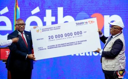 RDC-Campagne de solidarité Nationale: le gouvernement apporte un chèque de 20 milliards de FC