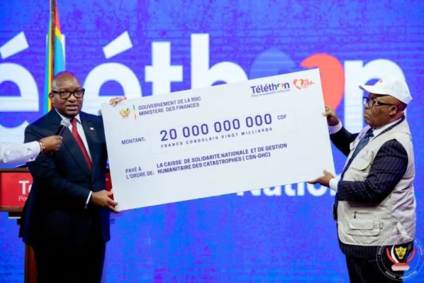 RDC-Campagne de solidarité Nationale: le gouvernement apporte un chèque de 20 milliards de FC