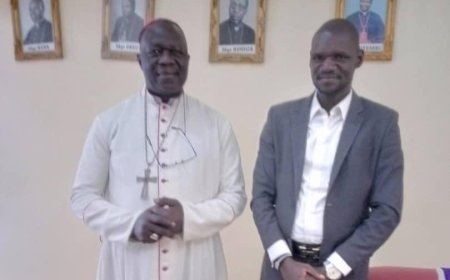 Ituri : Samy Adubango soulage les Chrétiens de la paroisse Saint Bakita d’Akonjkani avec 950 tôles