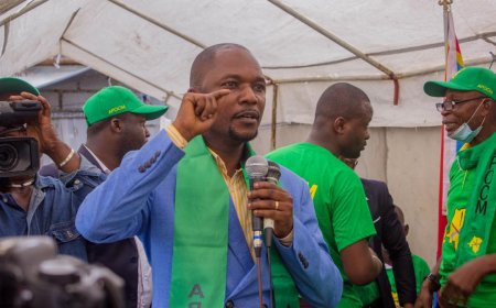 RDC : le parti politique APOCM propose que le 1er février soit déclaré journée fériée à la mémoire d’Étienne Tshisekedi