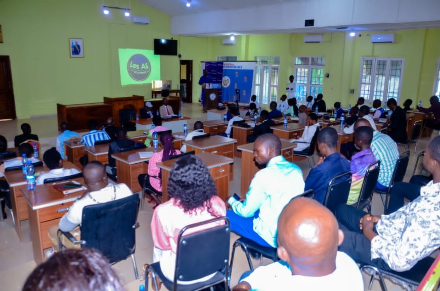 Bandundu : Tenue d’une conférence-débat sur l’entrepreneuriat des jeunes par l’agence « les As de la presse »