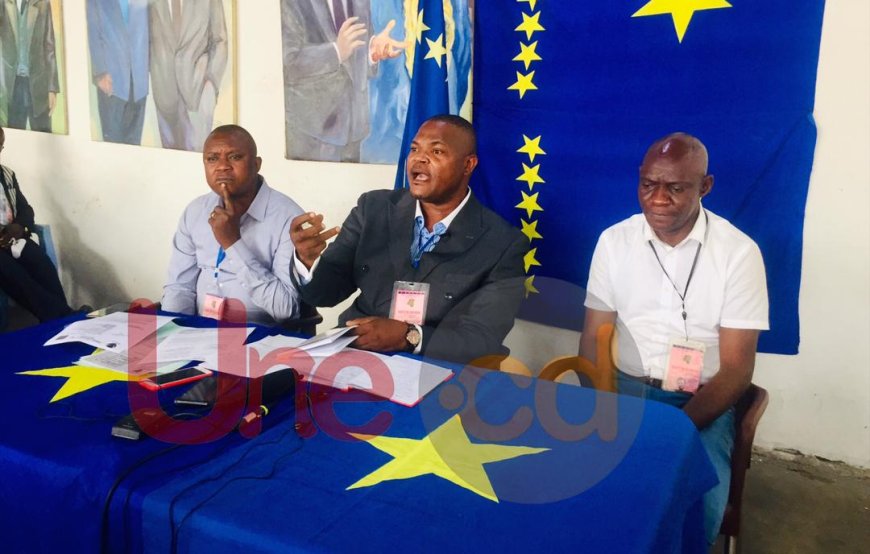 Kinshasa : Le Palu dénonce une « main noire » derrière la lettre de Daniel Aselo notifiant à Godefroid Mayobo son défaut de qualité d’engager le parti