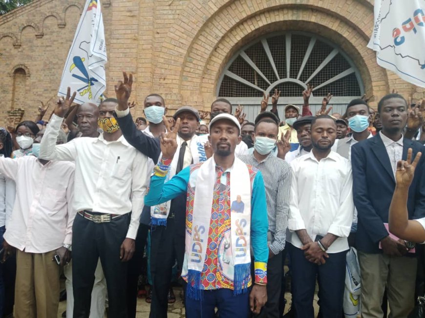 5 ans de décès d’Étienne Tshisekedi : « il a brisé les barrières de la dictature dans notre pays » (Giresse Mubangu)