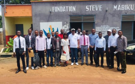 Kwilu : Steve Mabiku promet des bourses d’études aux étudiants et aux lauréats finalistes du collège Kivuvu