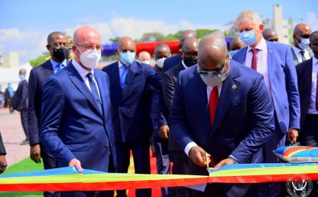 RDC – UE : Félix Tshisekedi et Charles Michel ont inauguré deux bateaux baliseurs multifonctions